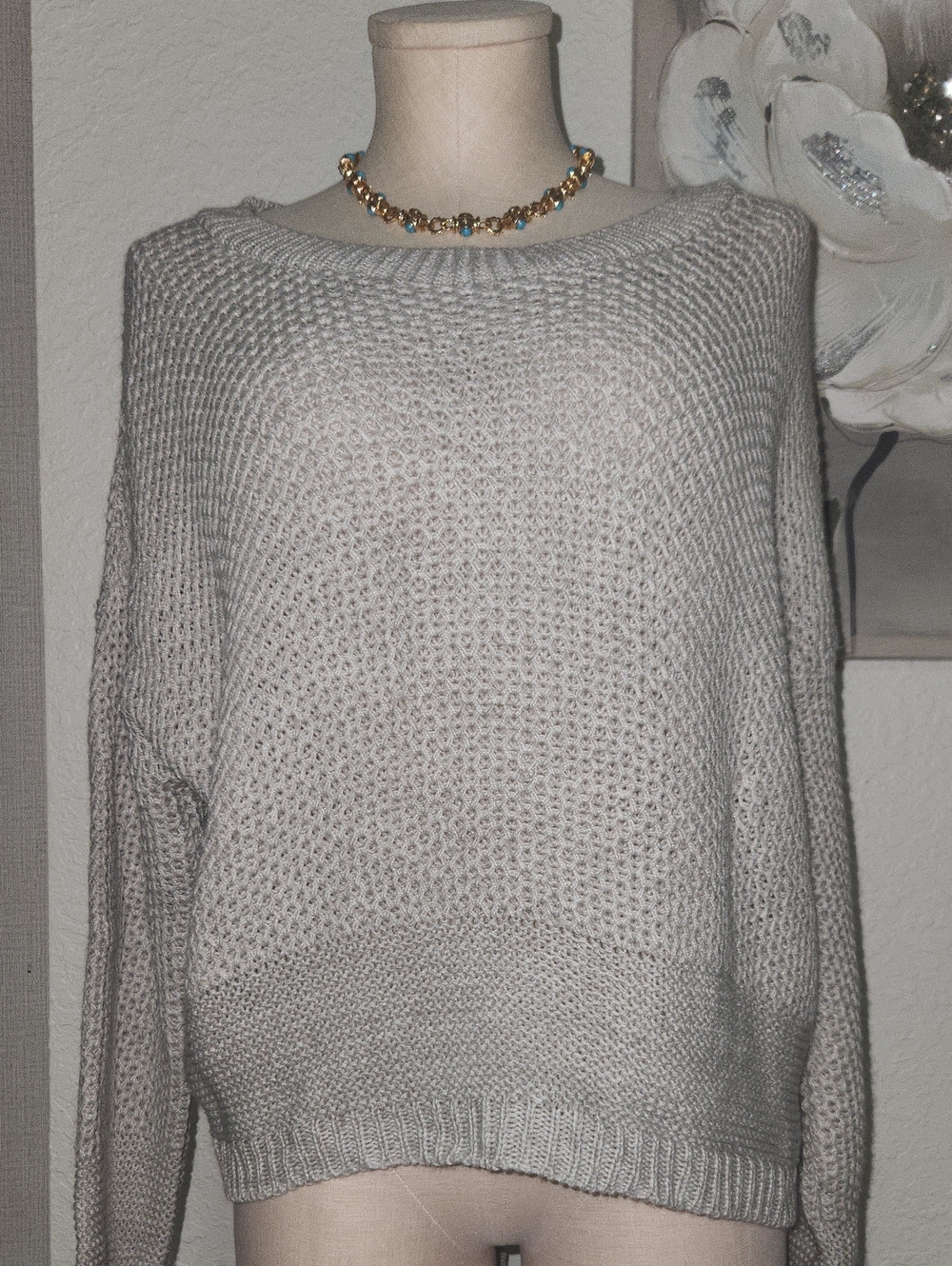Express Light Gray Scoop Neck Knit Sweater